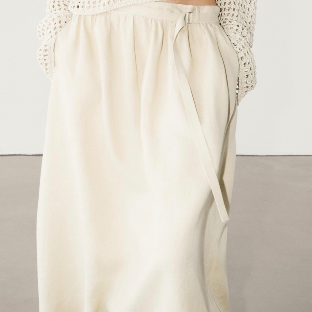 NEW Massimo Dutti Maxi skirt